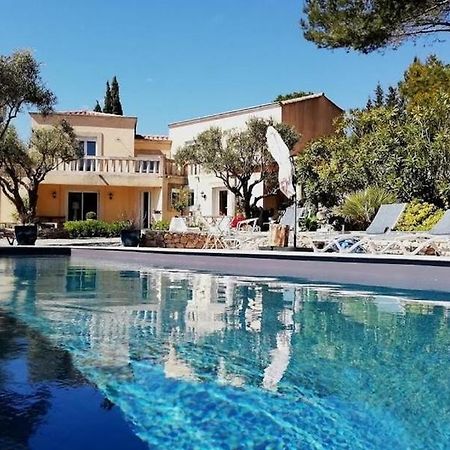 Castel'lodge Le Beausset Exterior foto