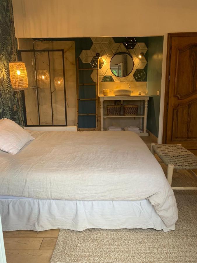 Castel'lodge Le Beausset Exterior foto